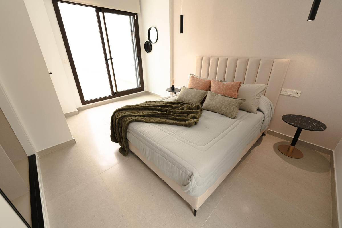4 Bed Townhouse for sale in Almoradi Costa Blanca, Alicante, Spain