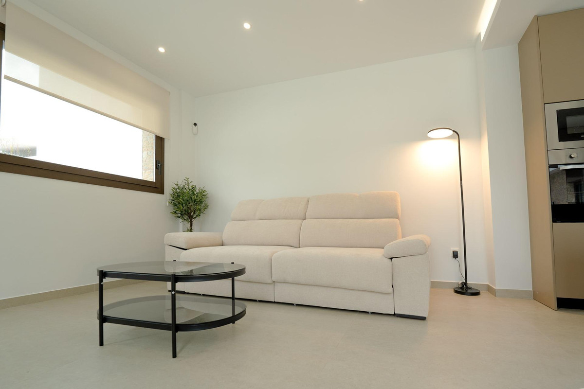 4 Bed Townhouse for sale in Almoradi Costa Blanca, Alicante, Spain