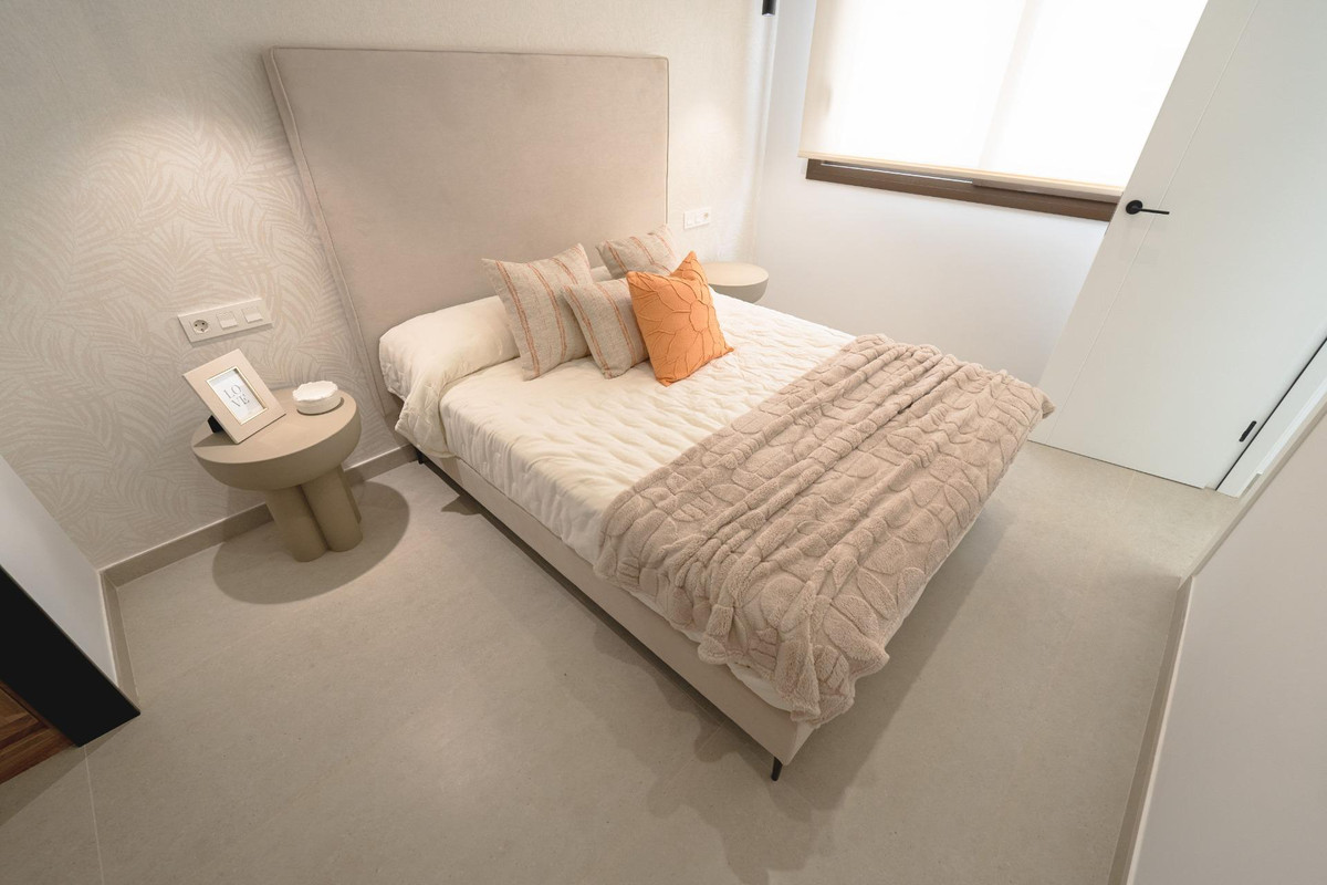 4 Bed Townhouse for sale in Almoradi Costa Blanca, Alicante, Spain