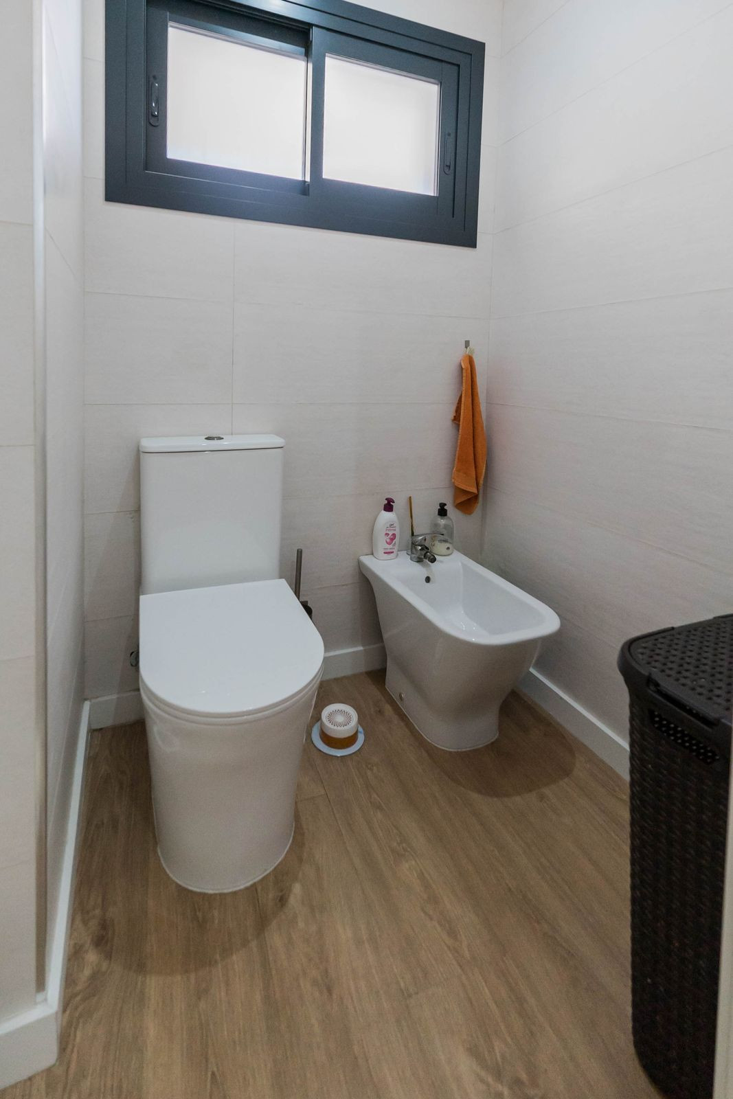 5 Bed Townhouse for sale in Chilches Costa Del Sol East, Málaga, Spain