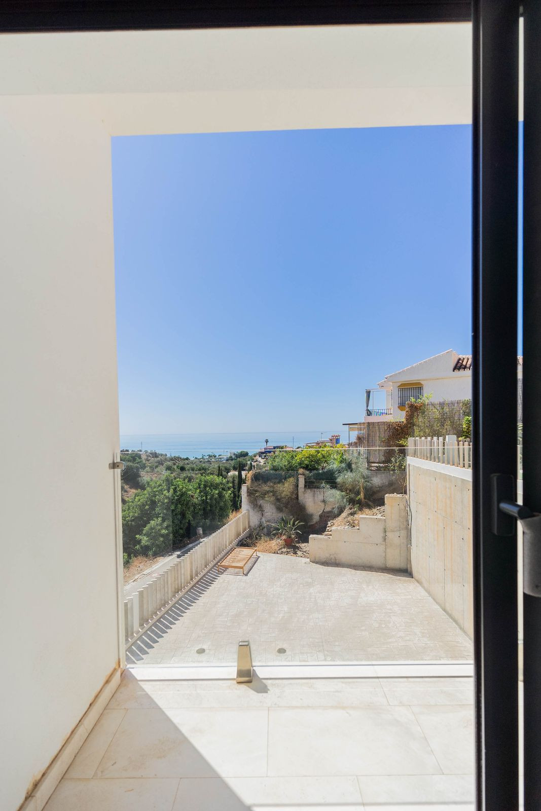 5 Bed Townhouse for sale in Chilches Costa Del Sol East, Málaga, Spain