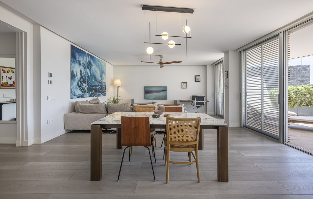2 Bed Apartment for sale in Estepona Costa Del Sol, Málaga, Spain