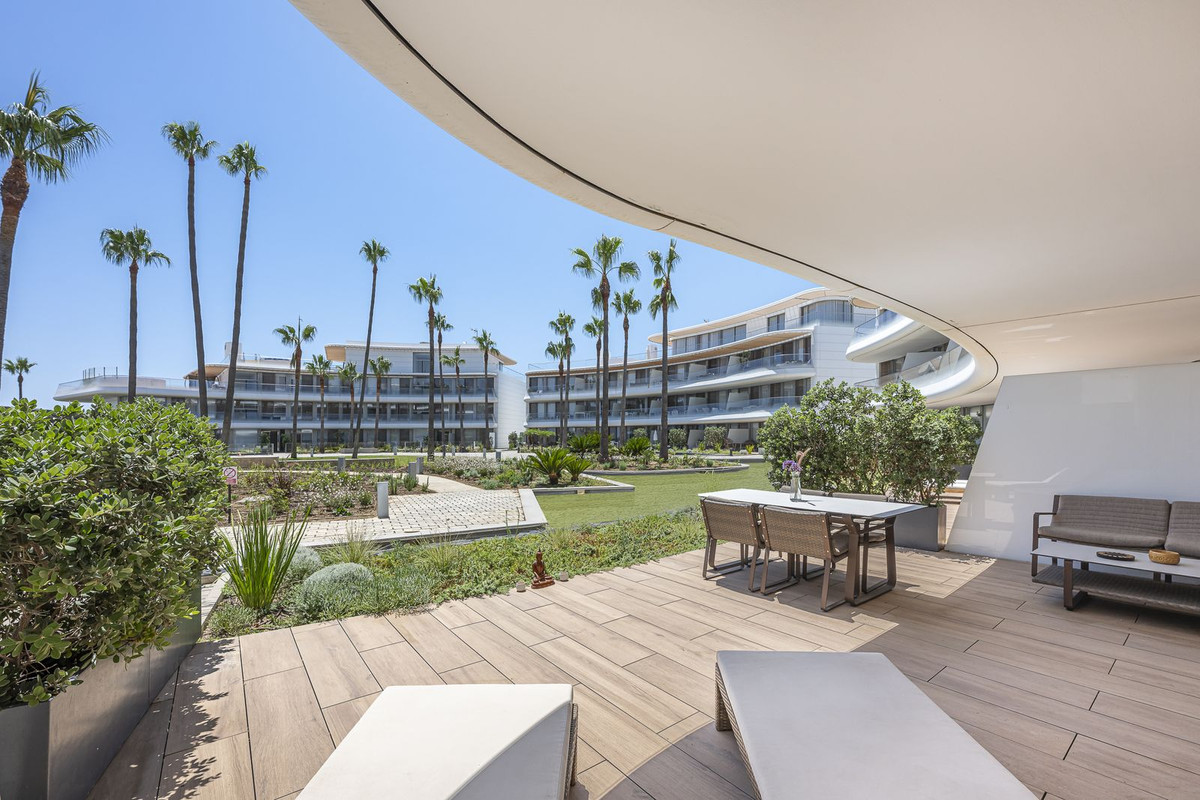 2 Bed Apartment for sale in Estepona Costa Del Sol, Málaga, Spain