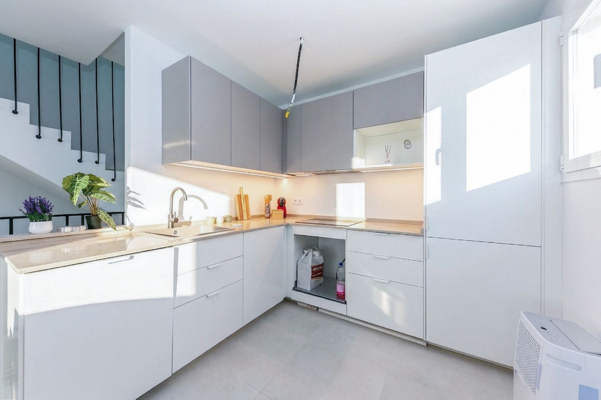 2 Bed Townhouse for sale in Manilva Costa Del Sol, Málaga, Spain