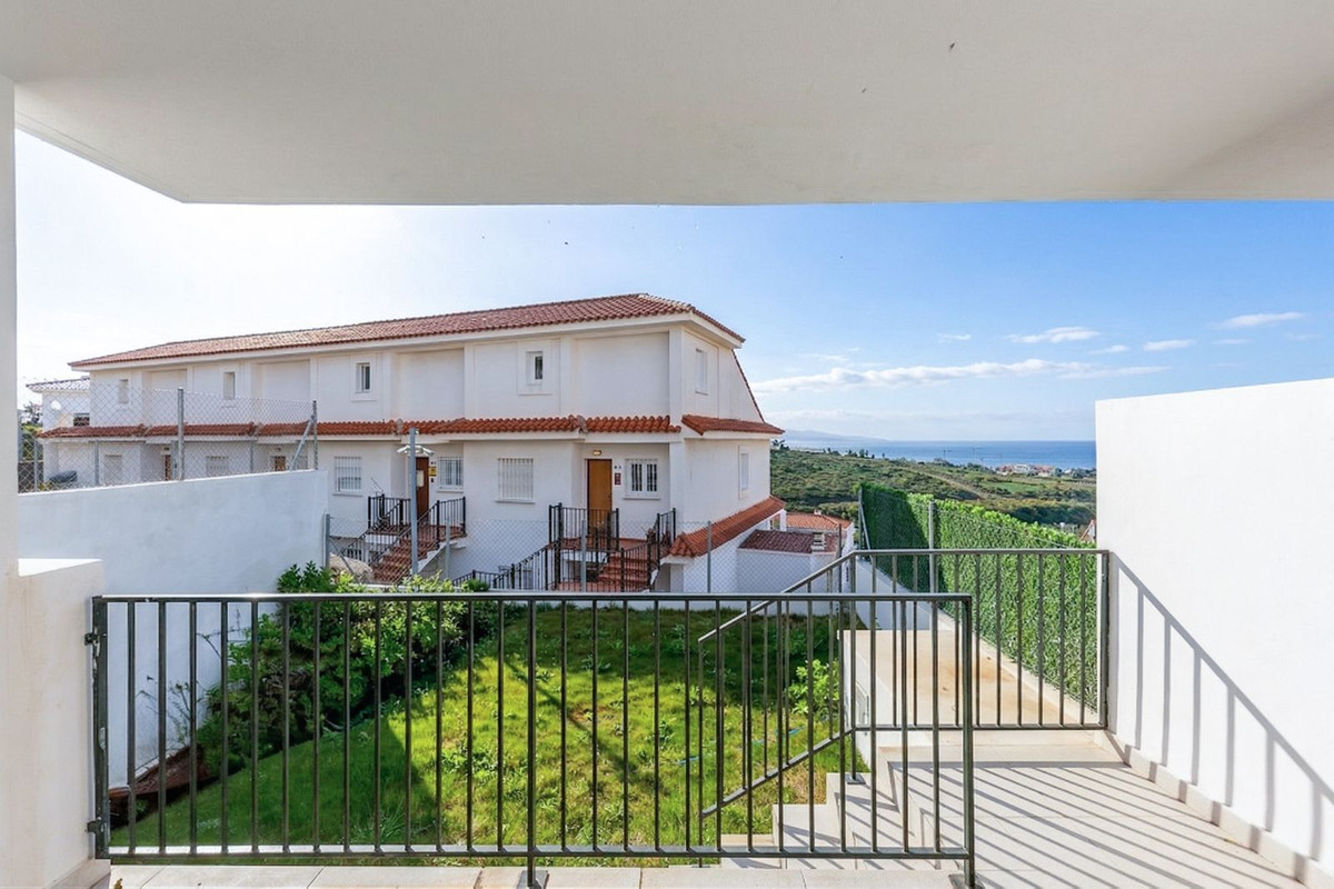 2 Bed Townhouse for sale in Manilva Costa Del Sol, Málaga, Spain