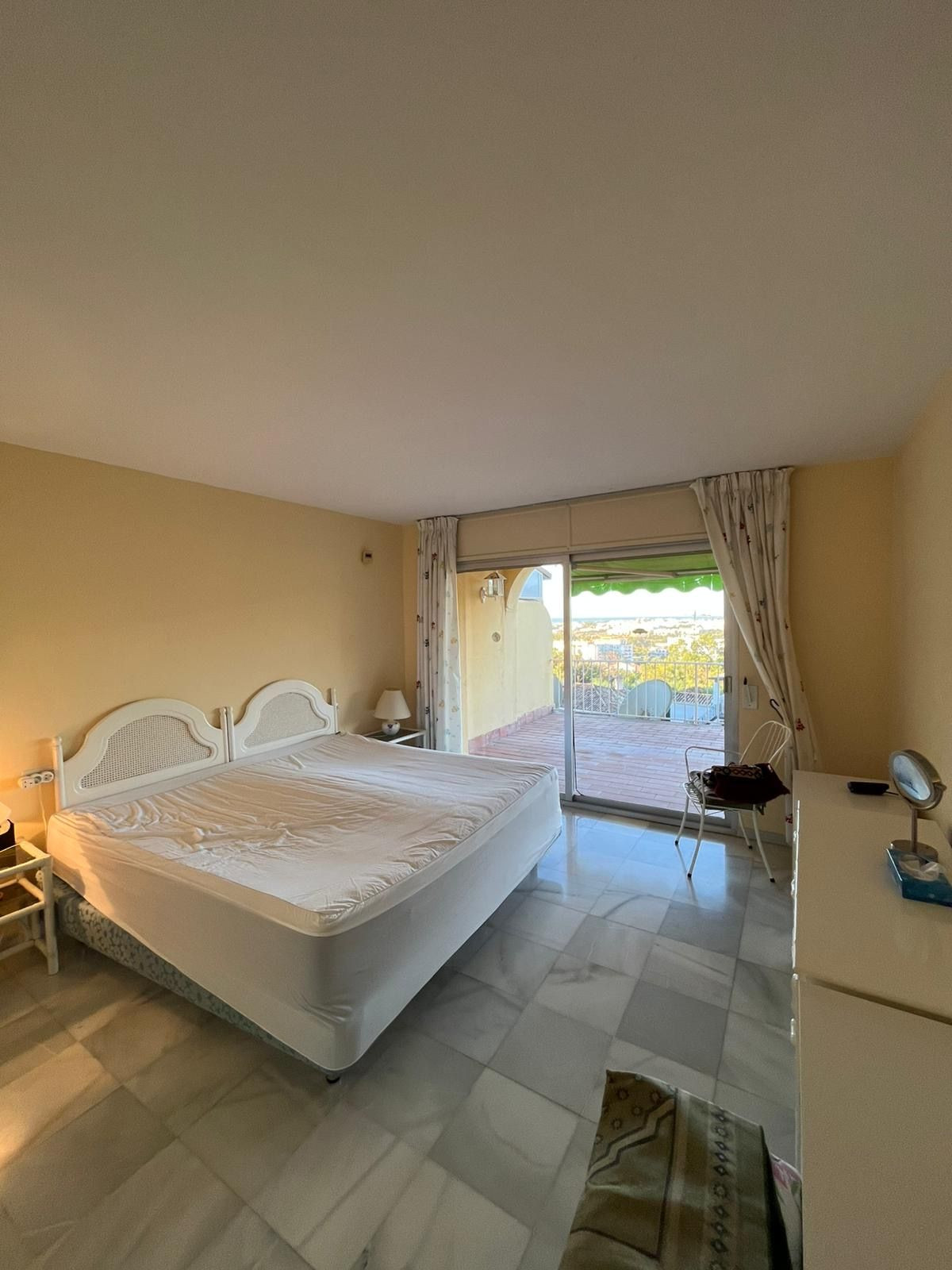3 Bed Apartment for sale in Nueva Andalucía Costa Del Sol, Málaga, Spain