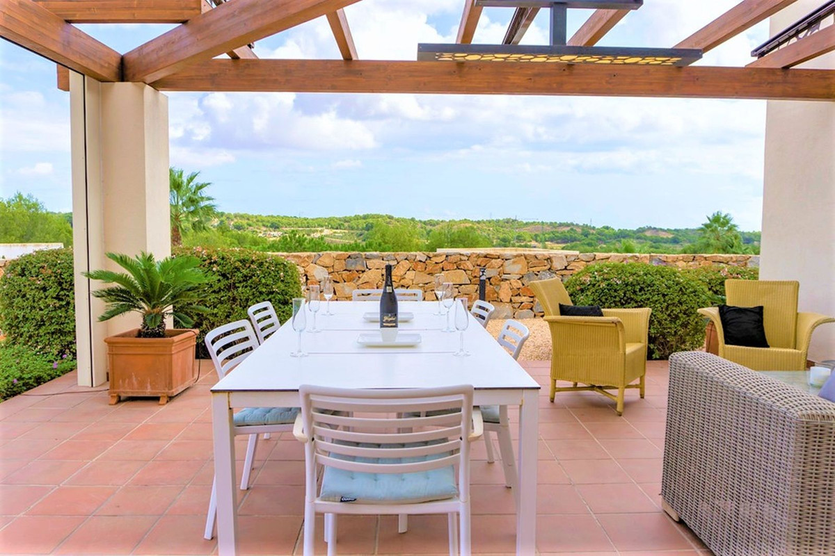 Se vende Villa - Chalet de 3 dormitorios en Costa Blanca, Alicante, España
