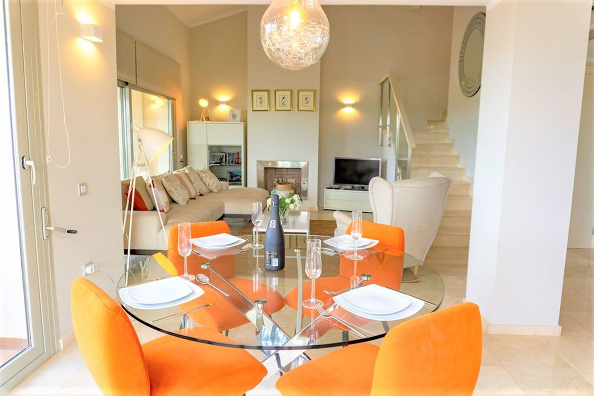 Se vende Villa - Chalet de 3 dormitorios en Costa Blanca, Alicante, España