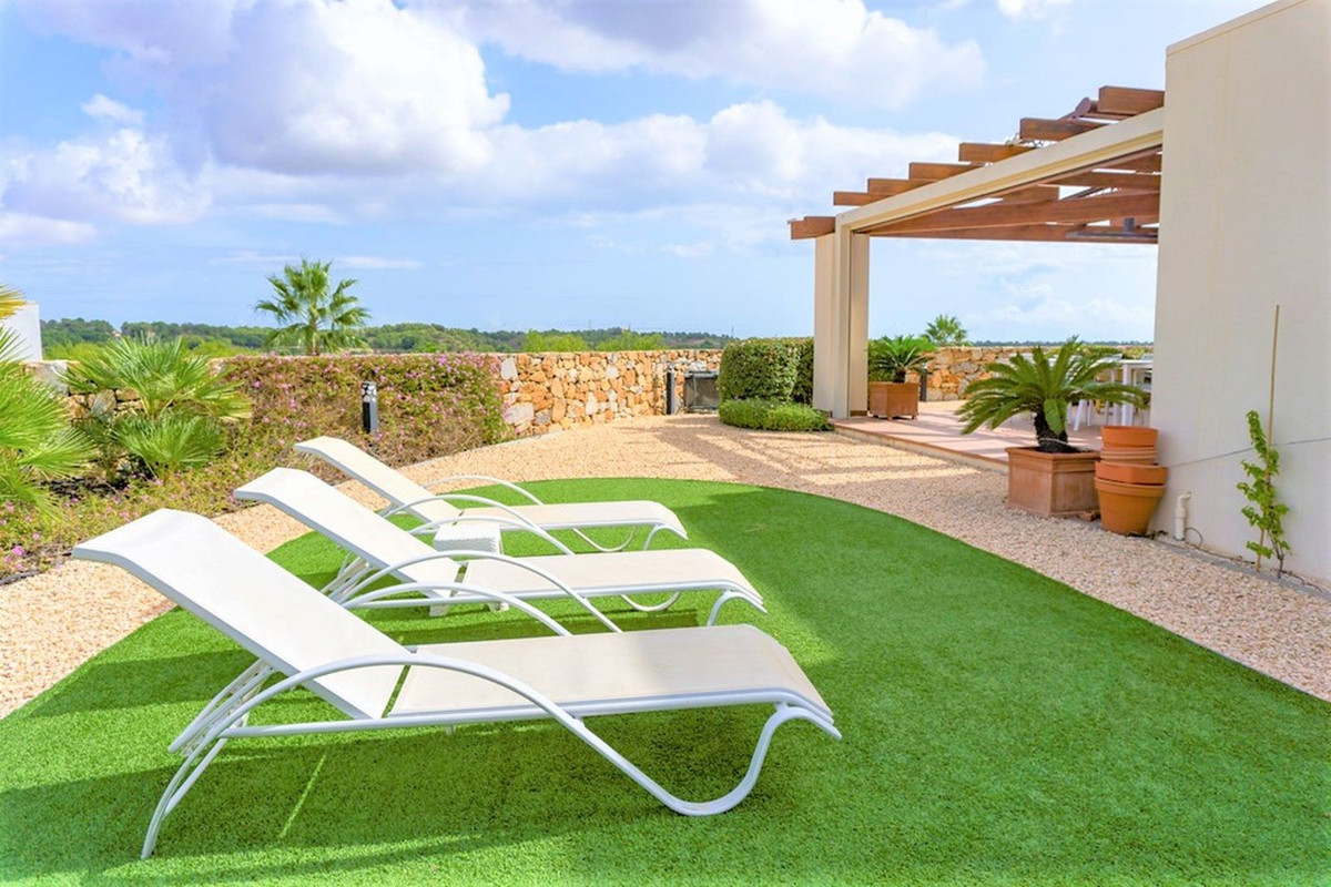 Se vende Villa - Chalet de 3 dormitorios en Costa Blanca, Alicante, España