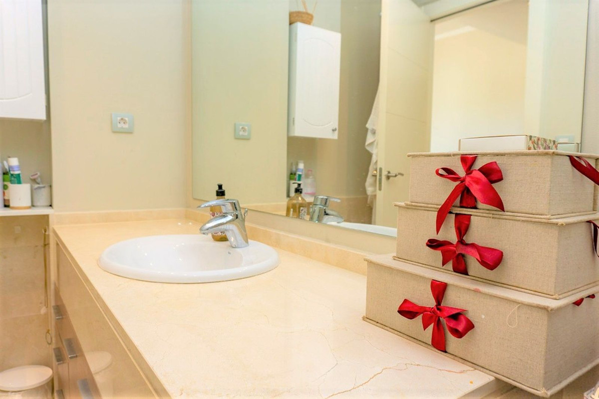 Se vende Villa - Chalet de 3 dormitorios en Costa Blanca, Alicante, España