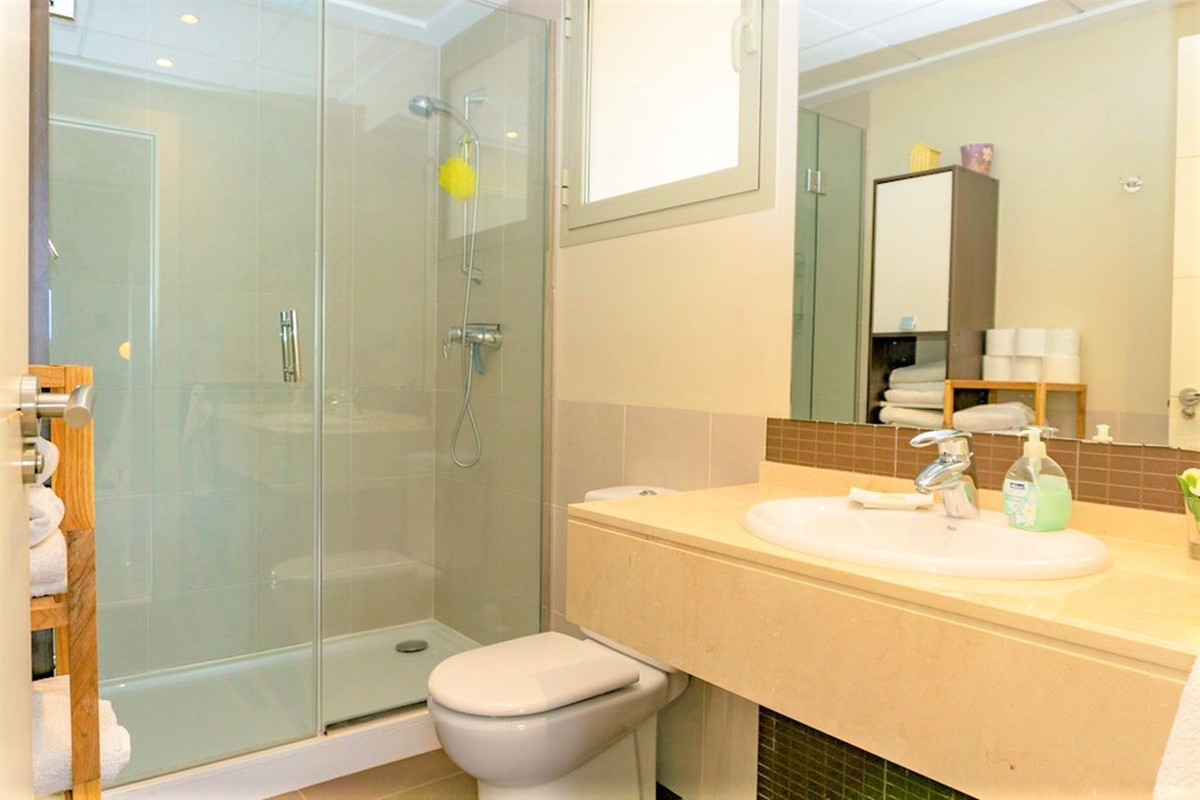 Se vende Villa - Chalet de 3 dormitorios en Costa Blanca, Alicante, España