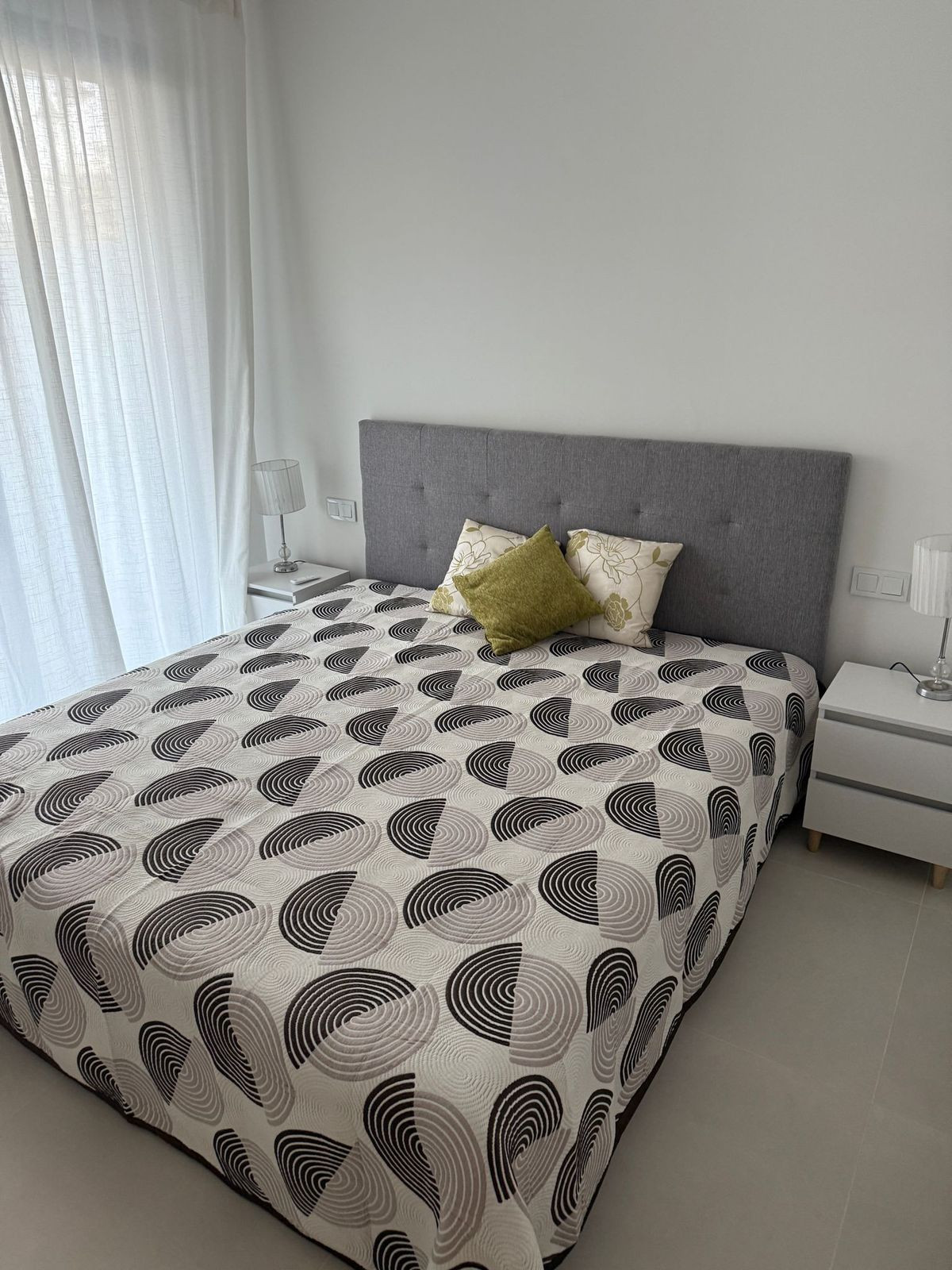2 Bed Apartment for sale in Benalmadena Costa Costa Del Sol, Málaga, Spain