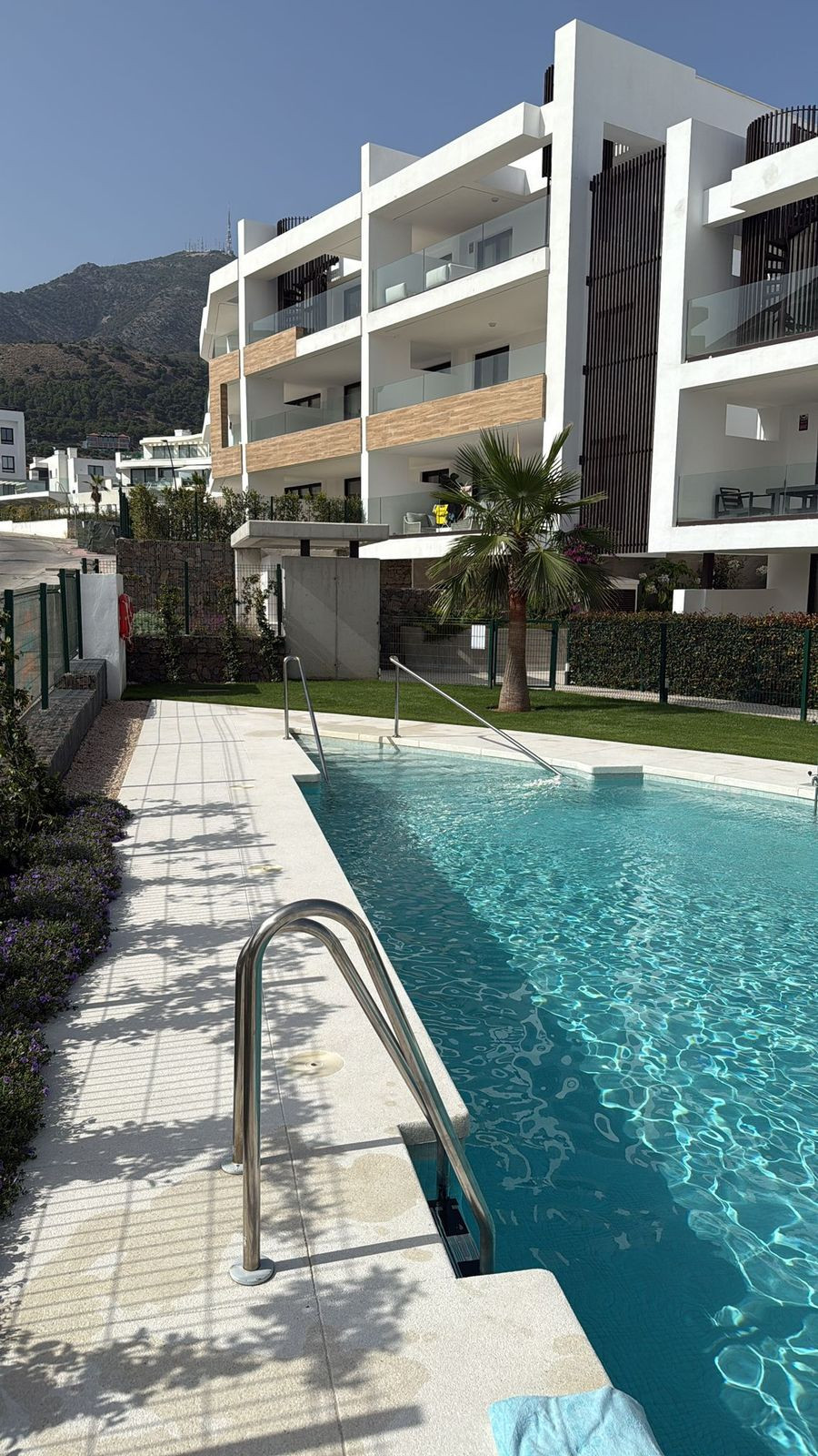 2 Bed Apartment for sale in Benalmadena Costa Costa Del Sol, Málaga, Spain