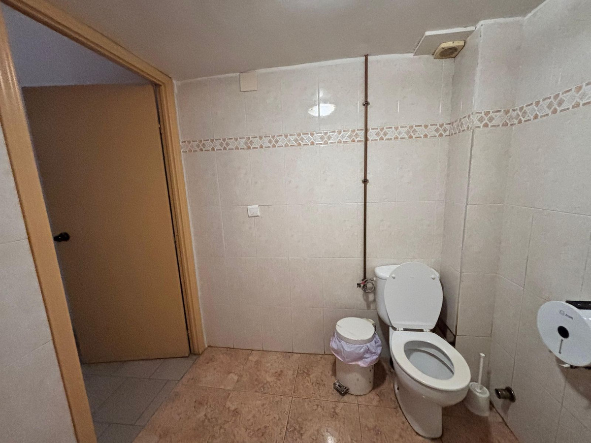 Se vende Apartamento Planta Baja de 3 dormitorios en Costa Del Sol, Málaga, España