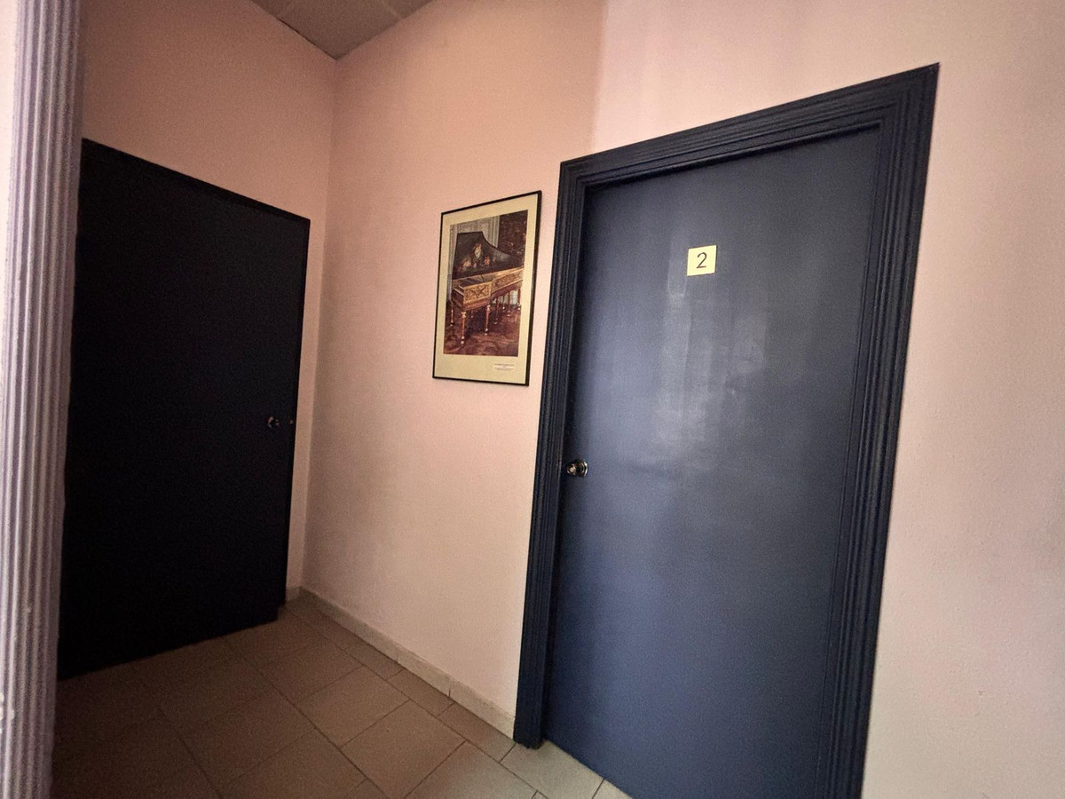 Se vende Apartamento Planta Baja de 3 dormitorios en Costa Del Sol, Málaga, España