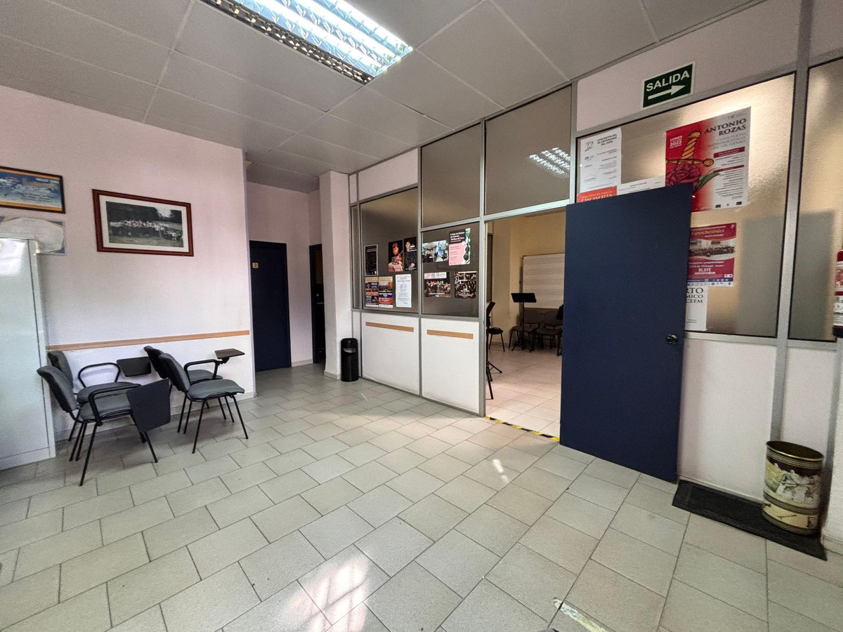 Se vende Apartamento Planta Baja de 3 dormitorios en Costa Del Sol, Málaga, España