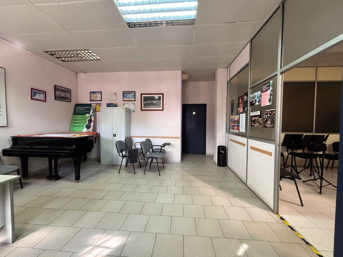 Se vende Apartamento Planta Baja de 3 dormitorios en Costa Del Sol, Málaga, España