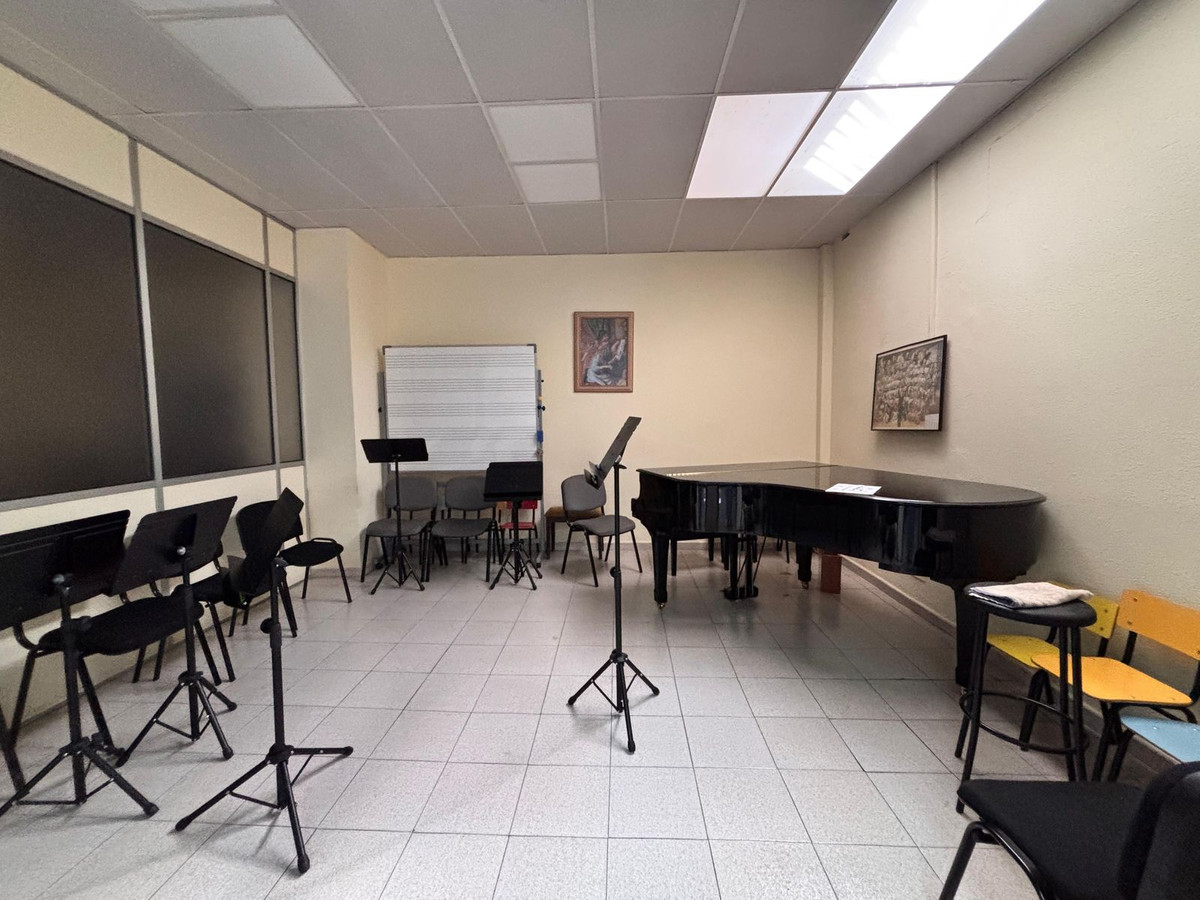 Se vende Apartamento Planta Baja de 3 dormitorios en Costa Del Sol, Málaga, España
