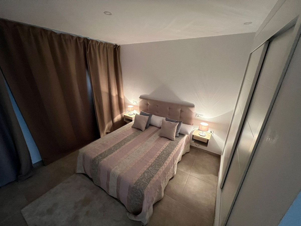 Se vende Apartamento Planta Baja de 2 dormitorios en Costa Del Sol, Málaga, España