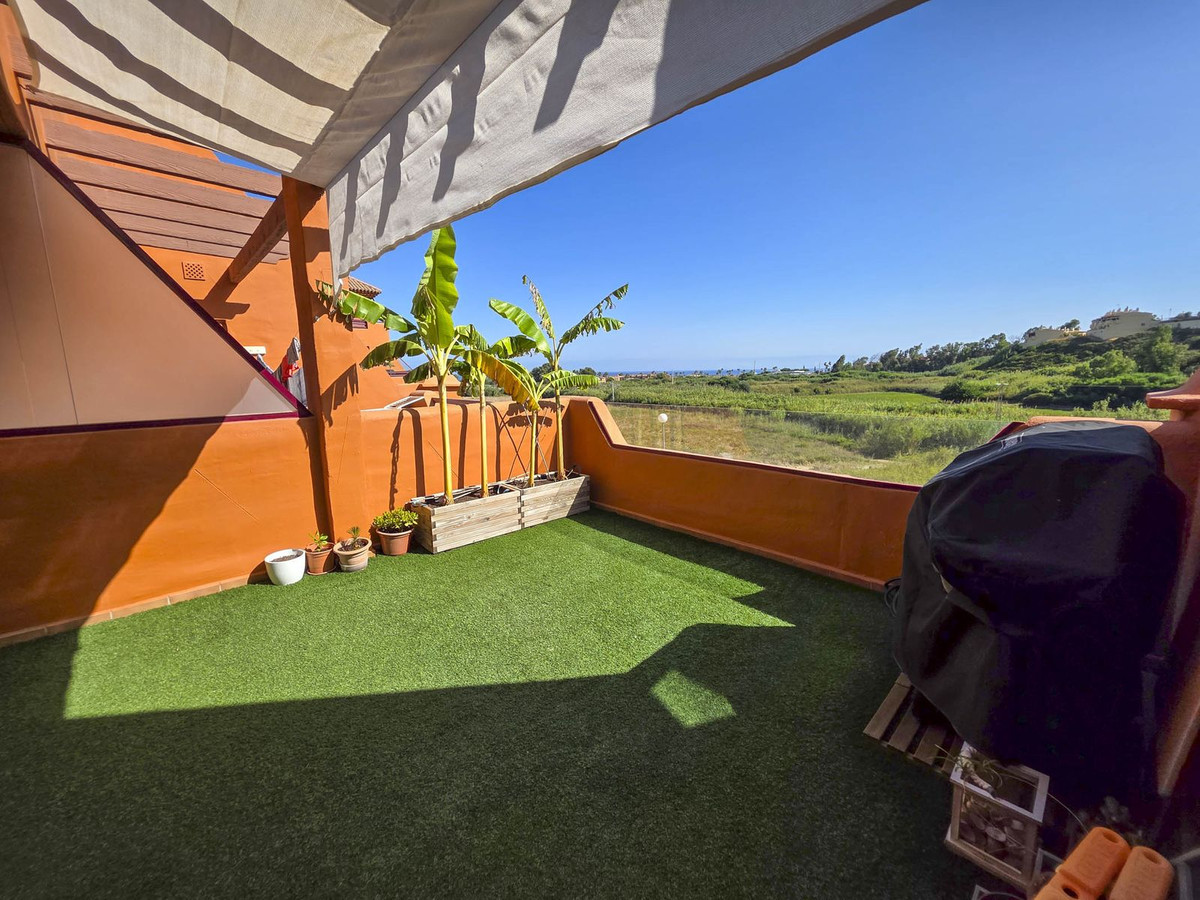 Se vende Apartamento Planta Media de 3 dormitorios en Costa Del Sol, Málaga, España