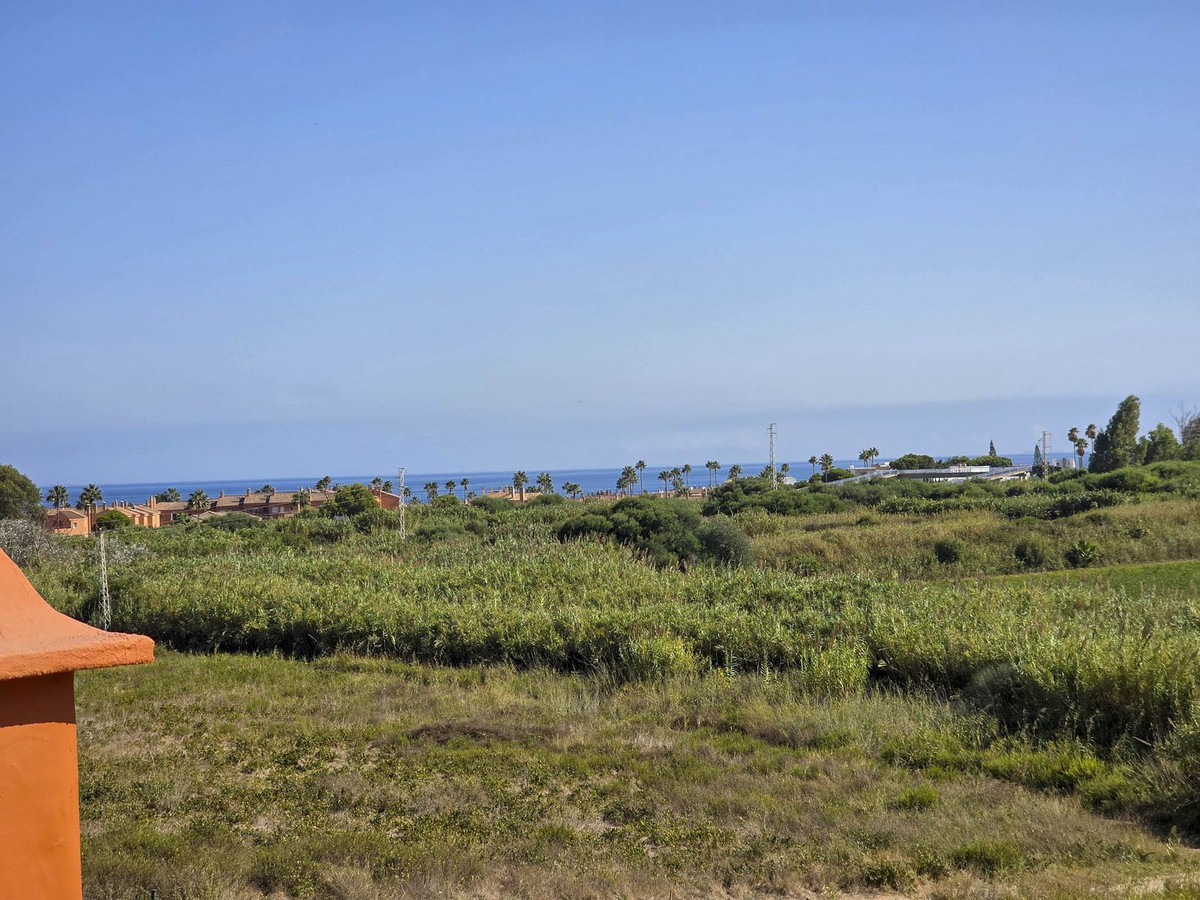 Se vende Apartamento Planta Media de 3 dormitorios en Costa Del Sol, Málaga, España
