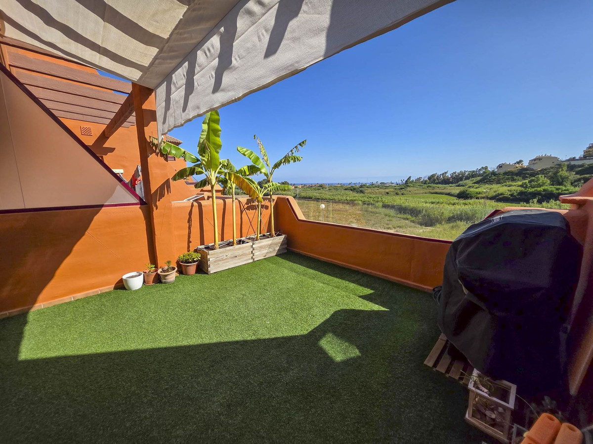 Se vende Apartamento Planta Media de 3 dormitorios en Costa Del Sol, Málaga, España