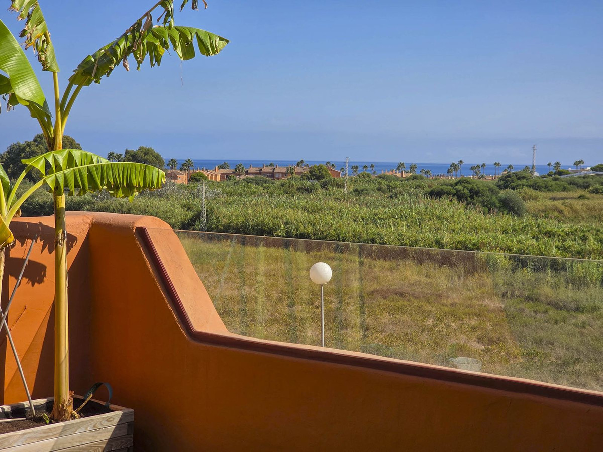 Se vende Apartamento Planta Media de 3 dormitorios en Costa Del Sol, Málaga, España