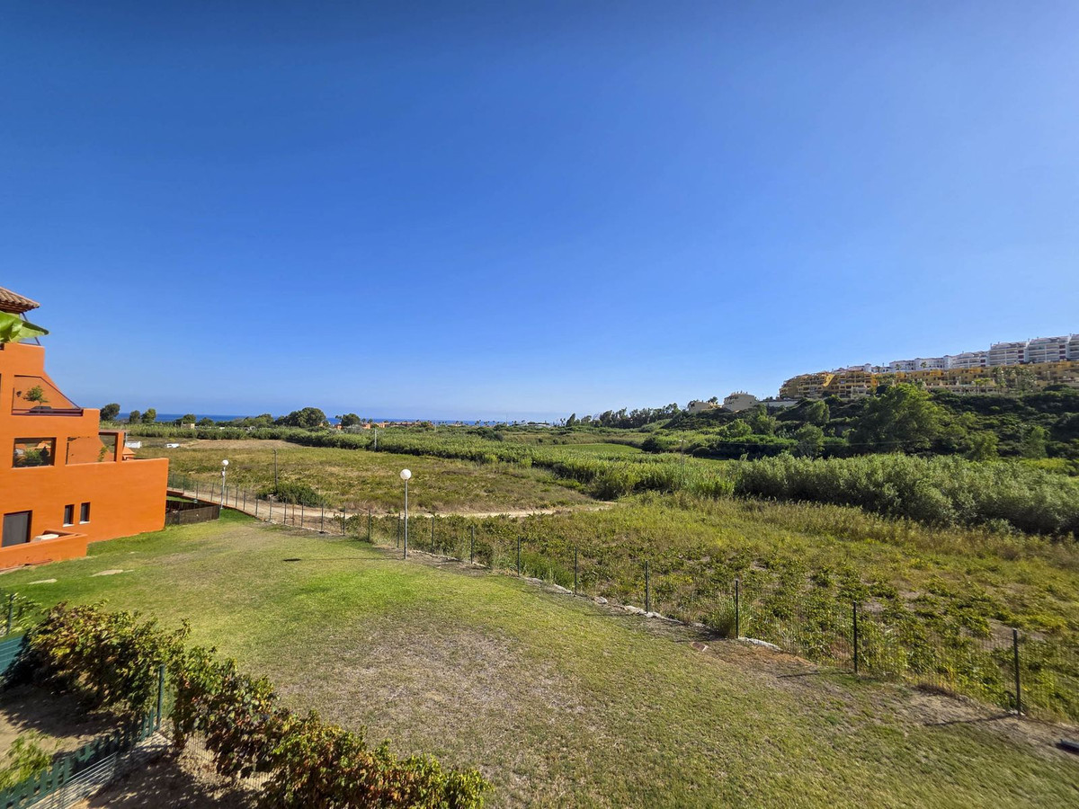 Se vende Apartamento Planta Media de 3 dormitorios en Costa Del Sol, Málaga, España