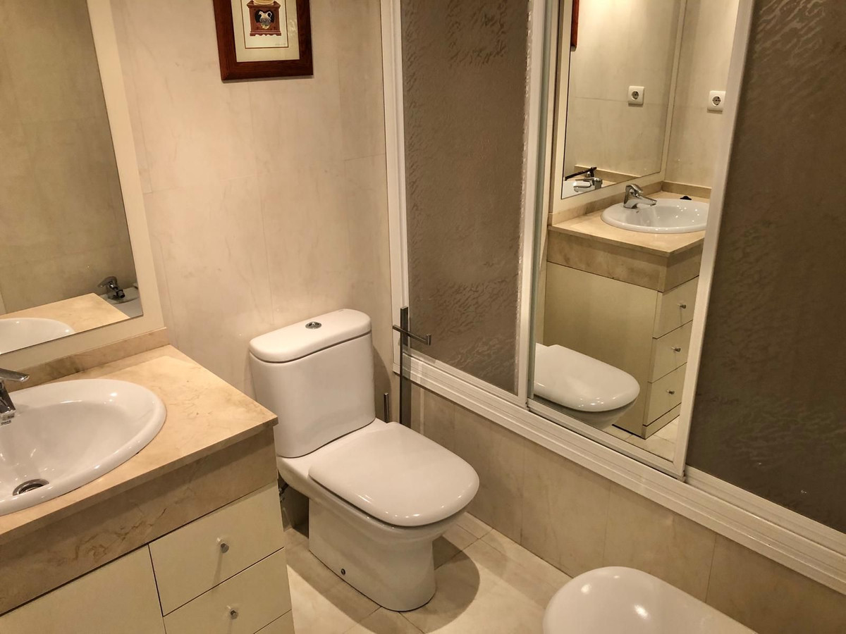 2 Bed Apartment for sale in The Golden Mile Costa Del Sol, Málaga, Spain