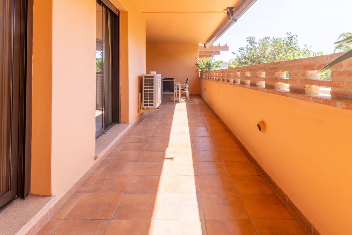 2 Bed Apartment for sale in The Golden Mile Costa Del Sol, Málaga, Spain