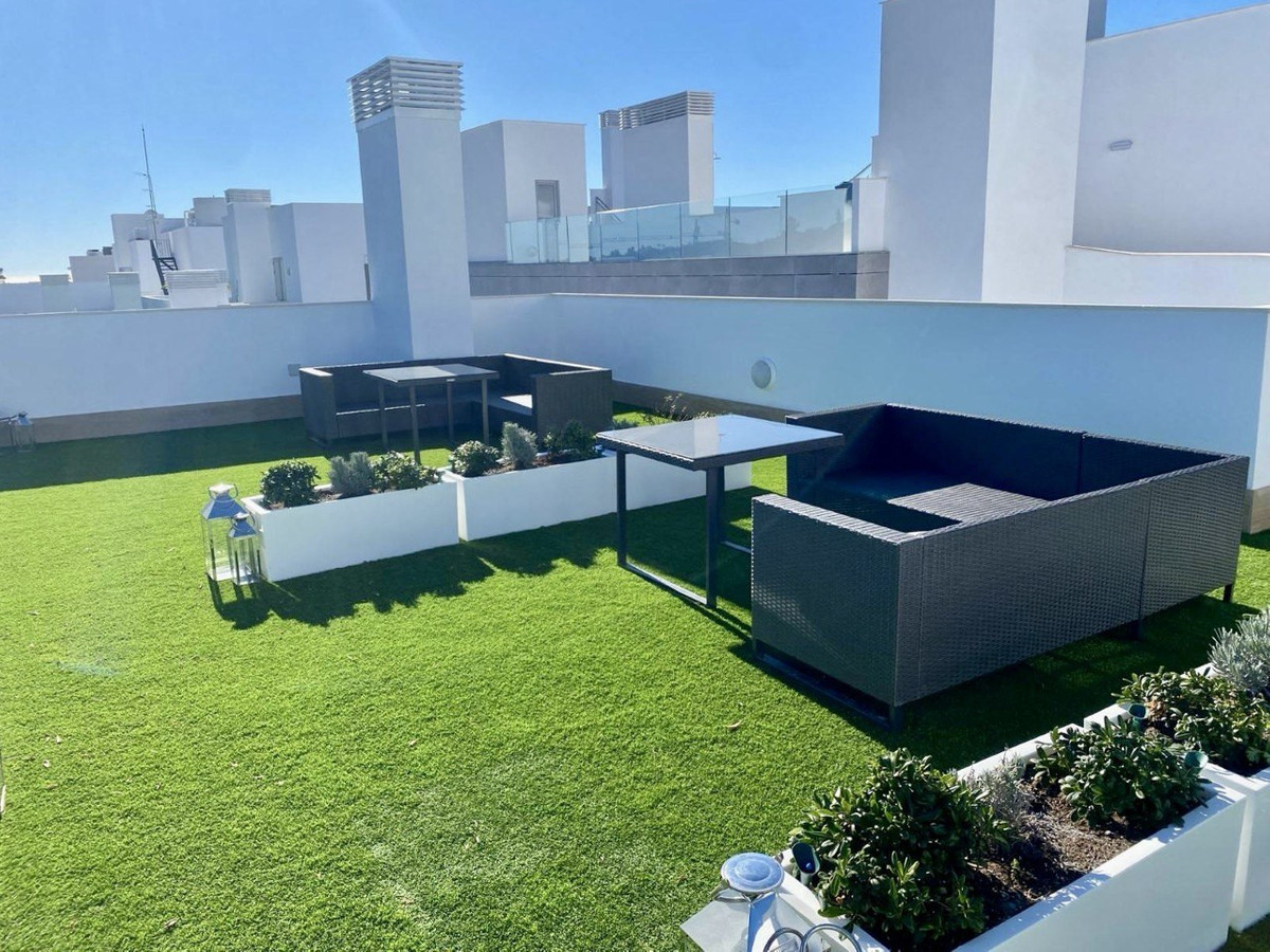 3 Bed Apartment for sale in La Campana Costa Del Sol, Málaga, Spain