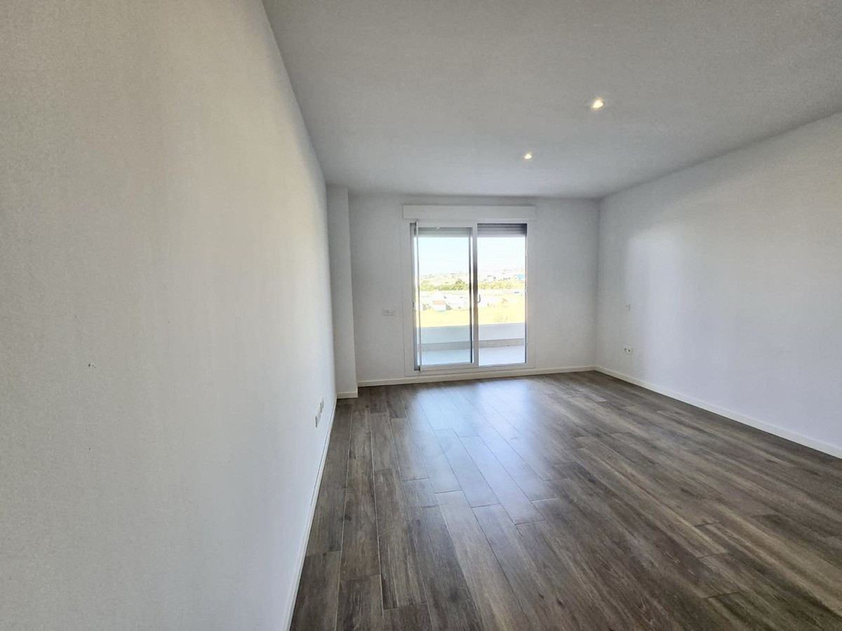 3 Bed Apartment for sale in La Campana Costa Del Sol, Málaga, Spain