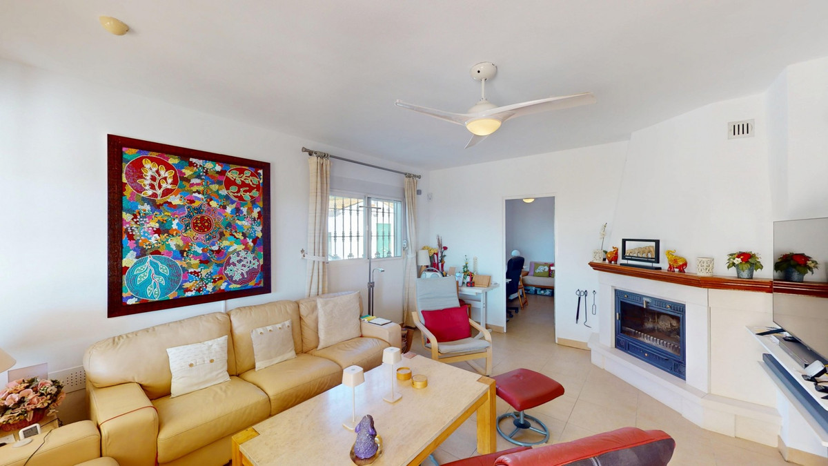 Se vende Villa - Chalet de 4 dormitorios en Costa Del Sol East, Málaga, España