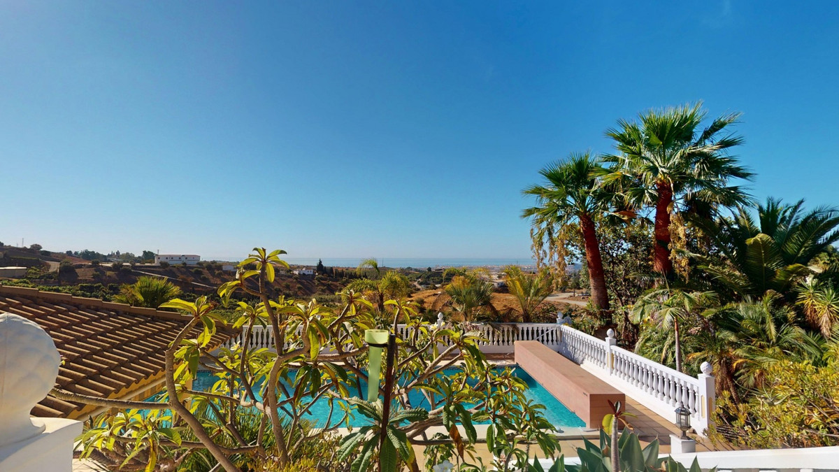 Se vende Villa - Chalet de 4 dormitorios en Costa Del Sol East, Málaga, España