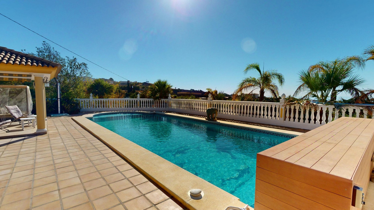 Se vende Villa - Chalet de 4 dormitorios en Costa Del Sol East, Málaga, España