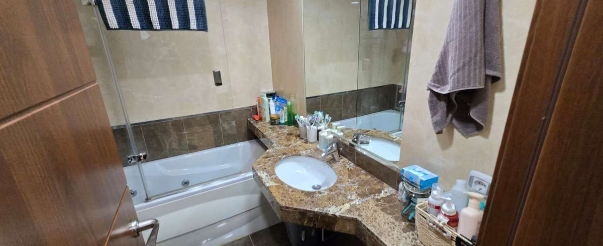 Se vende Apartamento Planta Media de 1 dormitorios en Costa Del Sol, Málaga, España