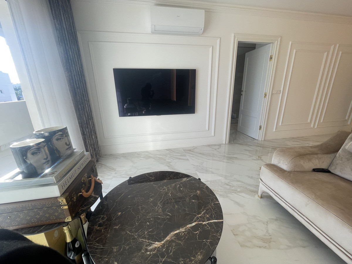 Se vende Apartamento Planta Media de 2 dormitorios en Costa Del Sol, Málaga, España
