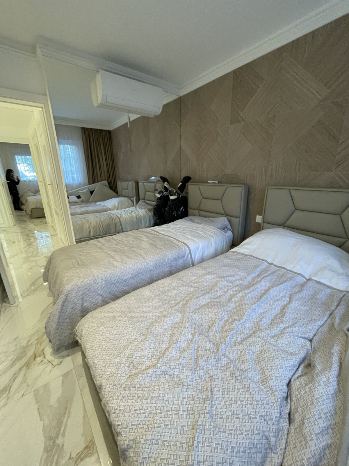 Se vende Apartamento Planta Media de 2 dormitorios en Costa Del Sol, Málaga, España