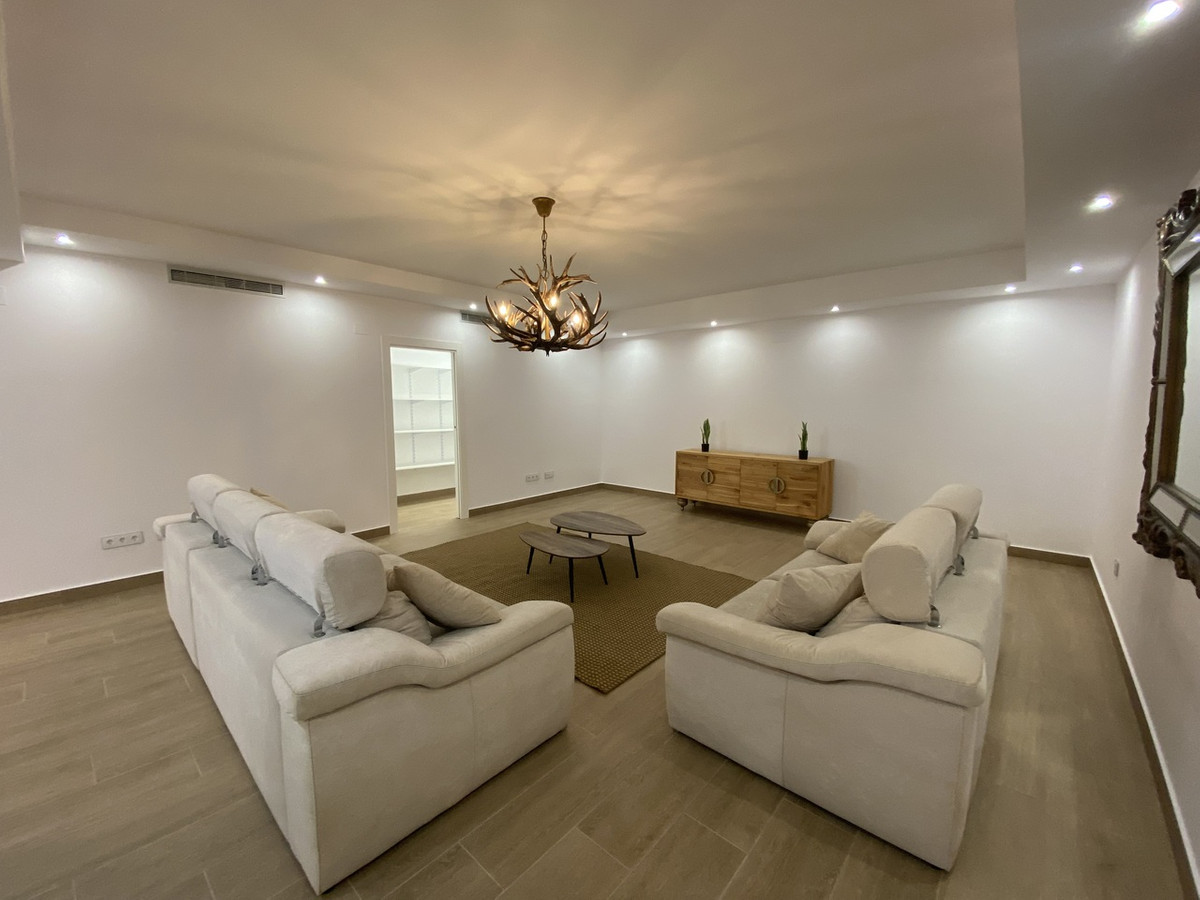 5 Bed Townhouse for sale in Dehesa De Campoamor Costa Blanca, Alicante, Spain
