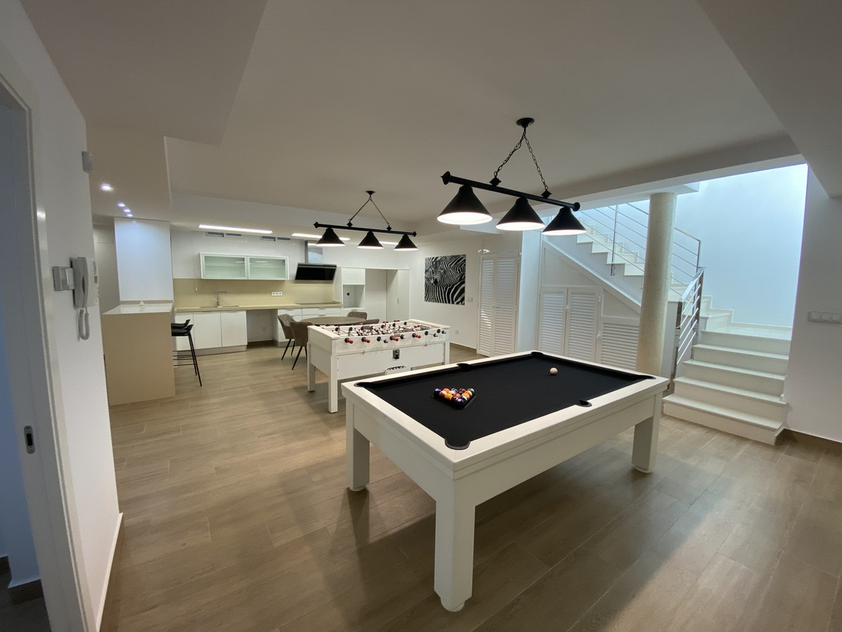 5 Bed Townhouse for sale in Dehesa De Campoamor Costa Blanca, Alicante, Spain