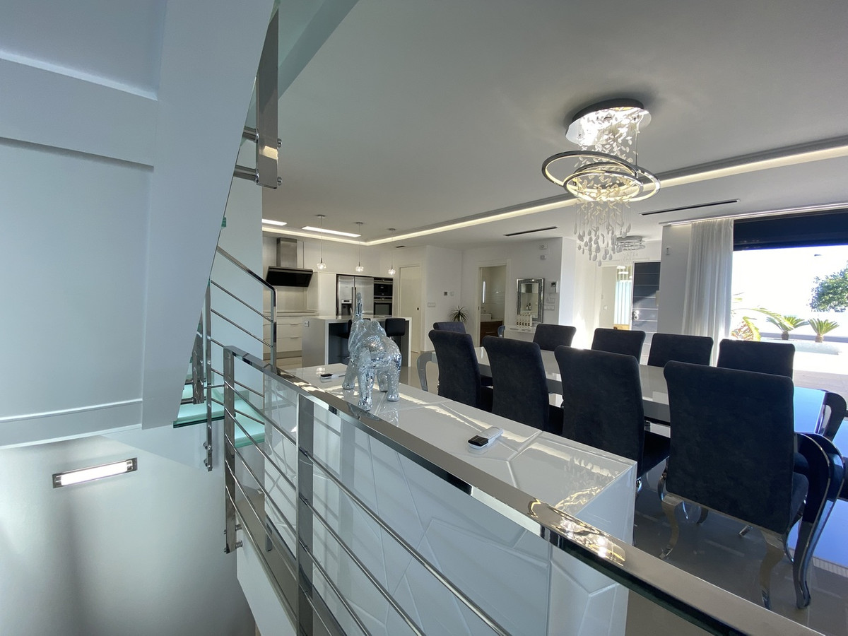 5 Bed Townhouse for sale in Dehesa De Campoamor Costa Blanca, Alicante, Spain