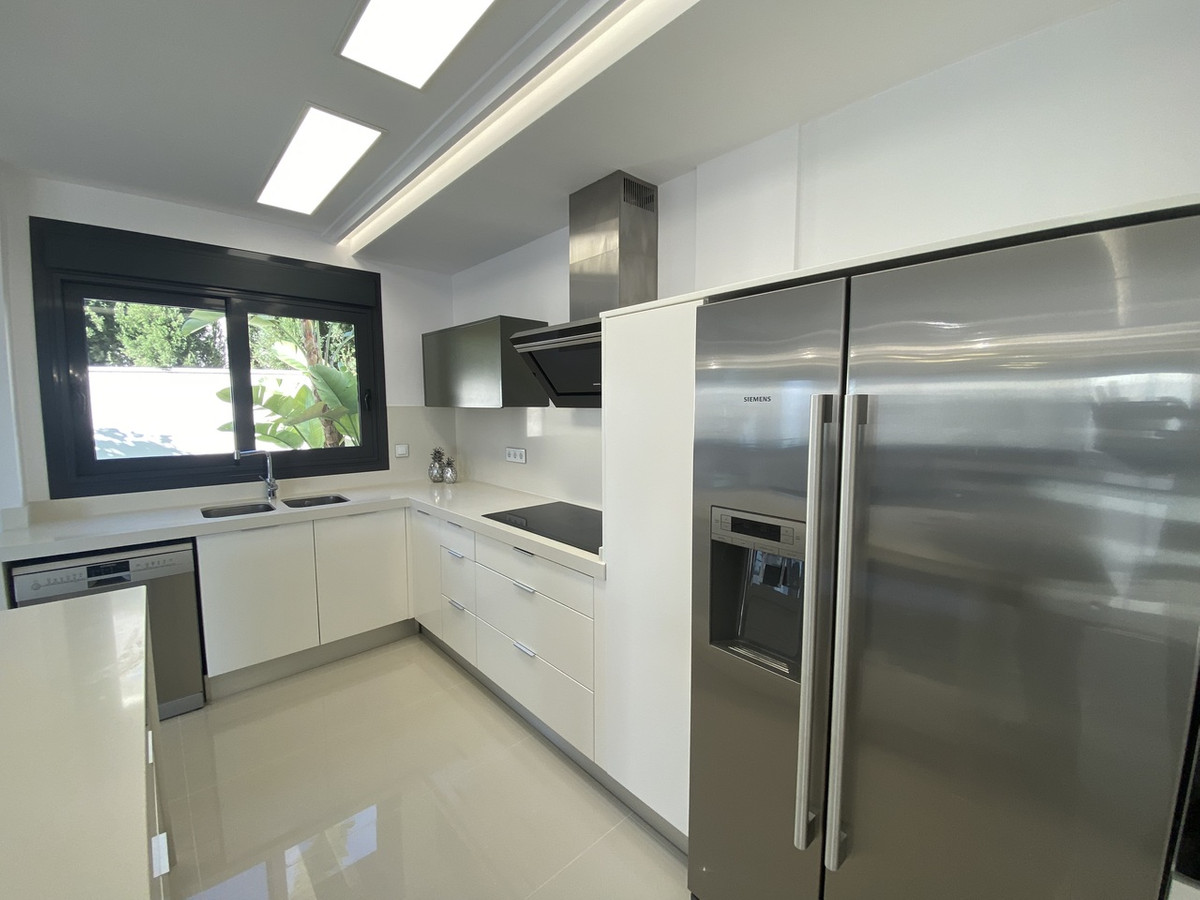 5 Bed Townhouse for sale in Dehesa De Campoamor Costa Blanca, Alicante, Spain