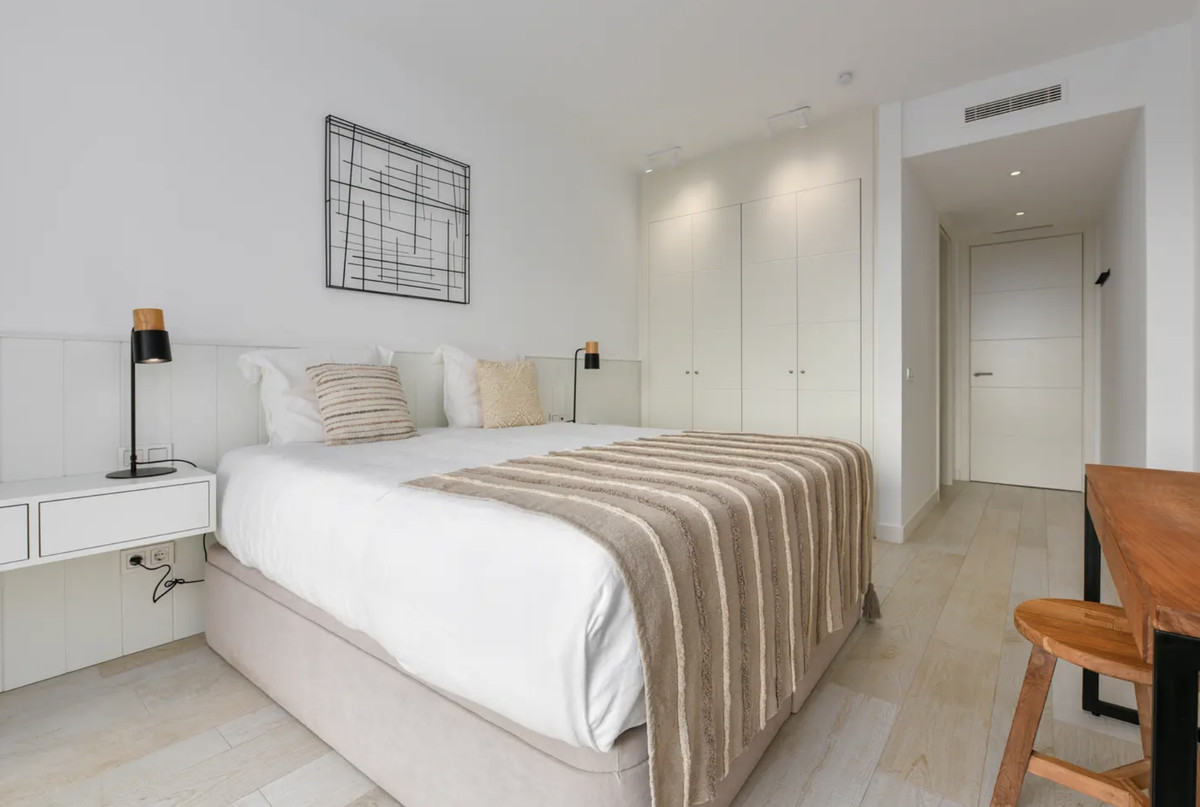 2 Bed Apartment for sale in Casares Costa Del Sol, Málaga, Spain