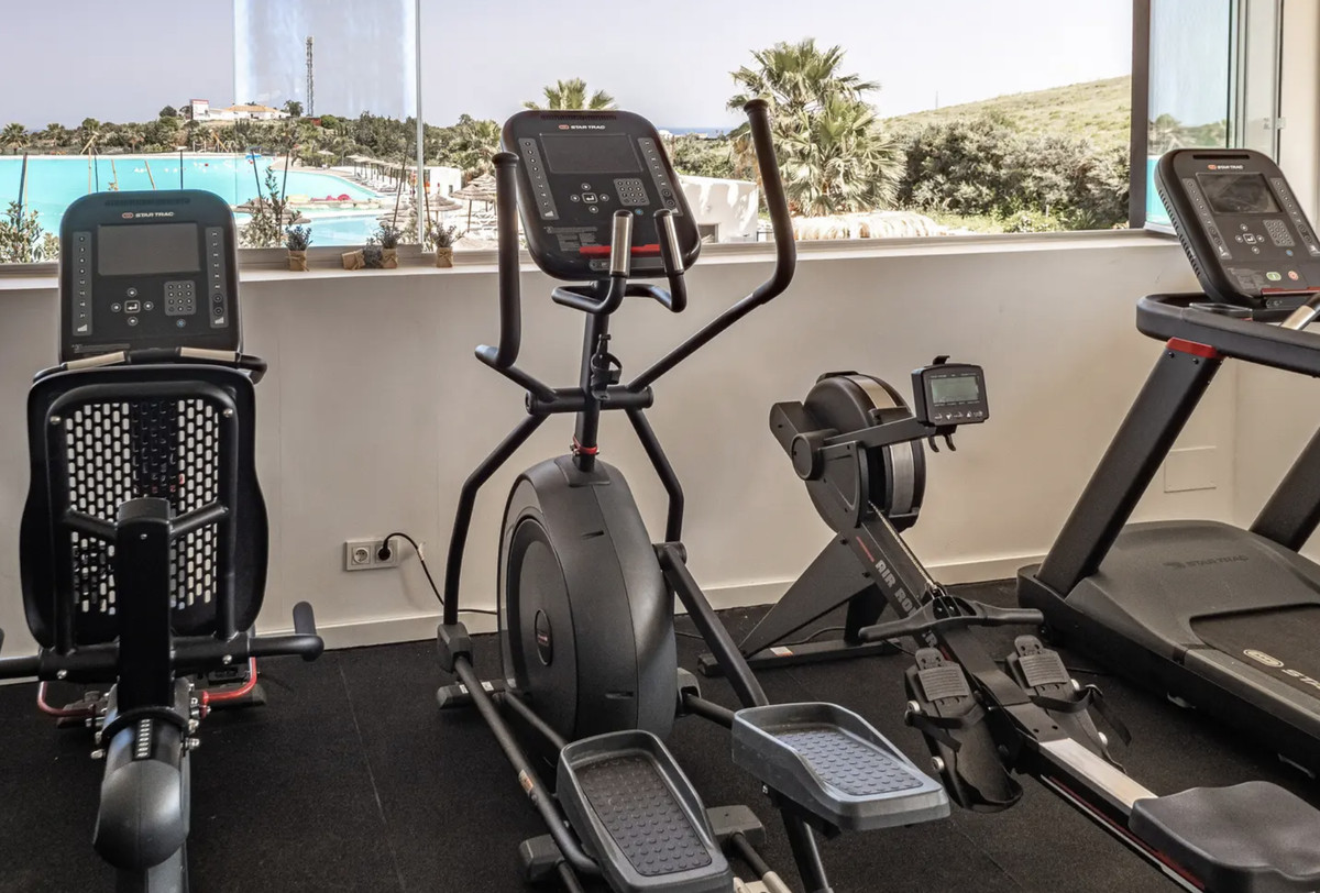 2 Bed Apartment for sale in Casares Costa Del Sol, Málaga, Spain