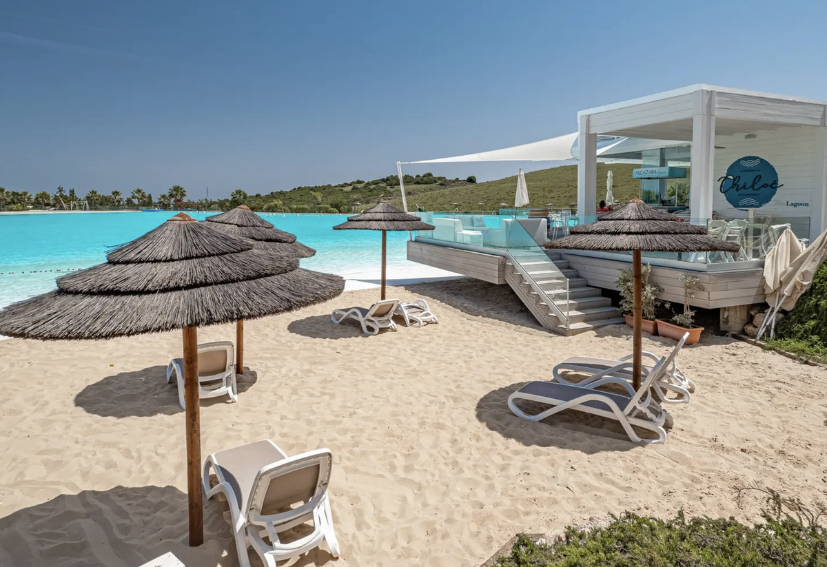 2 Bed Apartment for sale in Casares Costa Del Sol, Málaga, Spain