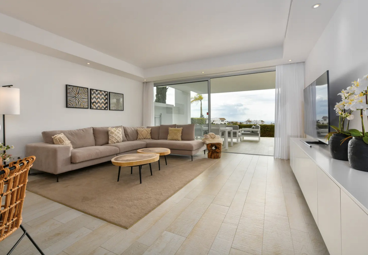 2 Bed Apartment for sale in Casares Costa Del Sol, Málaga, Spain