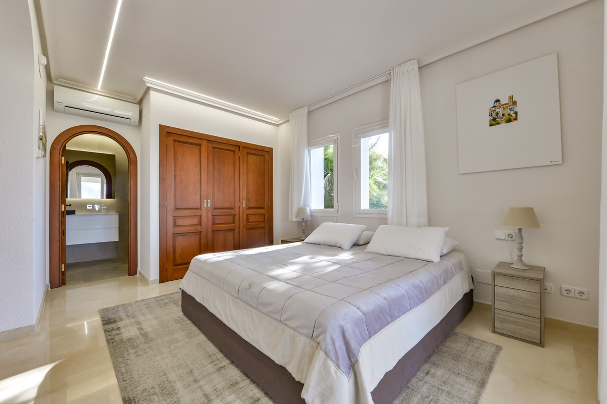 8 Bed Townhouse for sale in Altea Hills Costa Blanca, Alicante, Spain