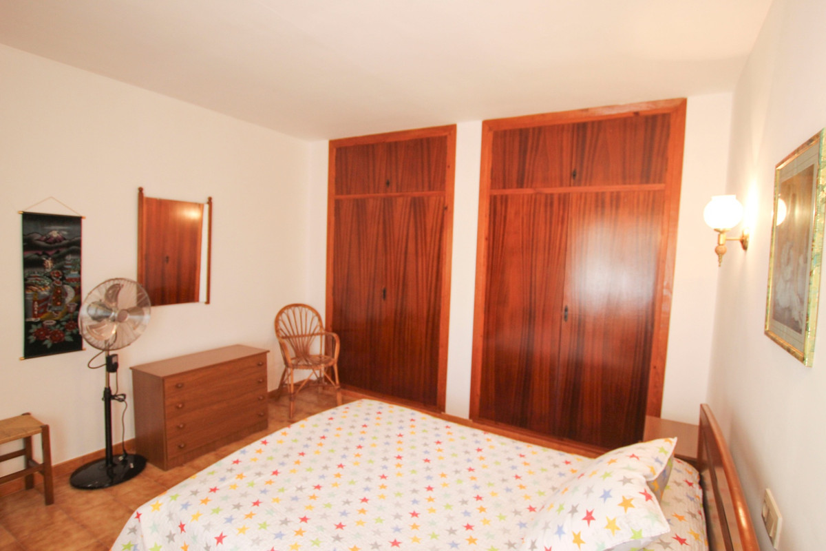 4 Bed Townhouse for sale in Calpe Costa Blanca, Alicante, Spain