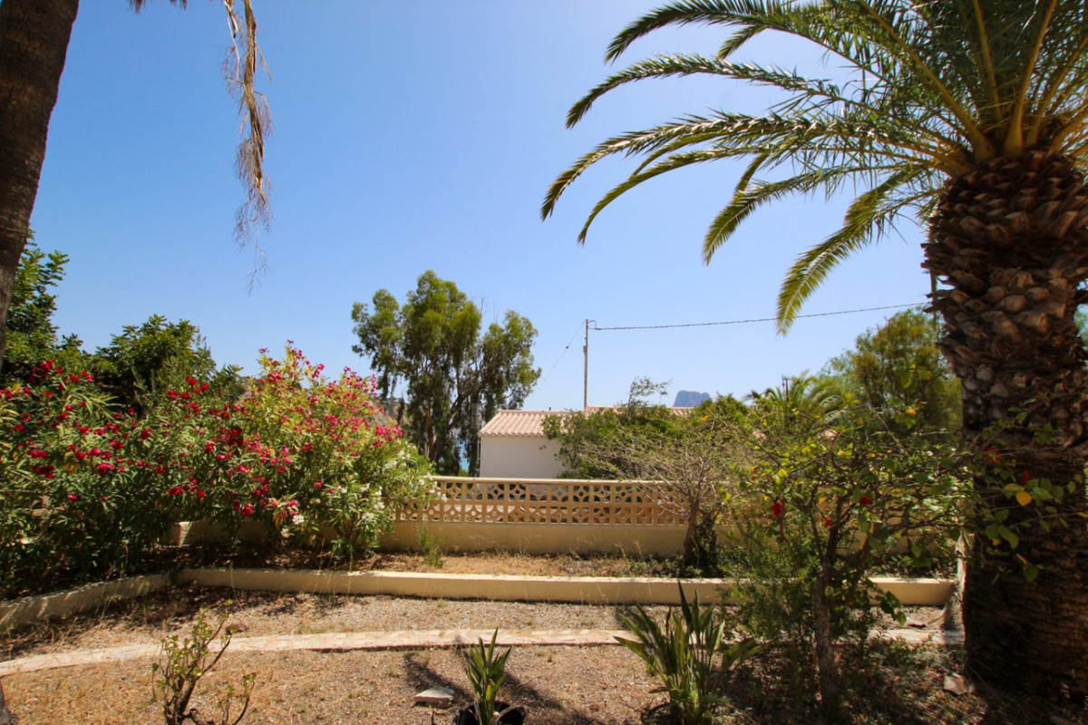 4 Bed Townhouse for sale in Calpe Costa Blanca, Alicante, Spain