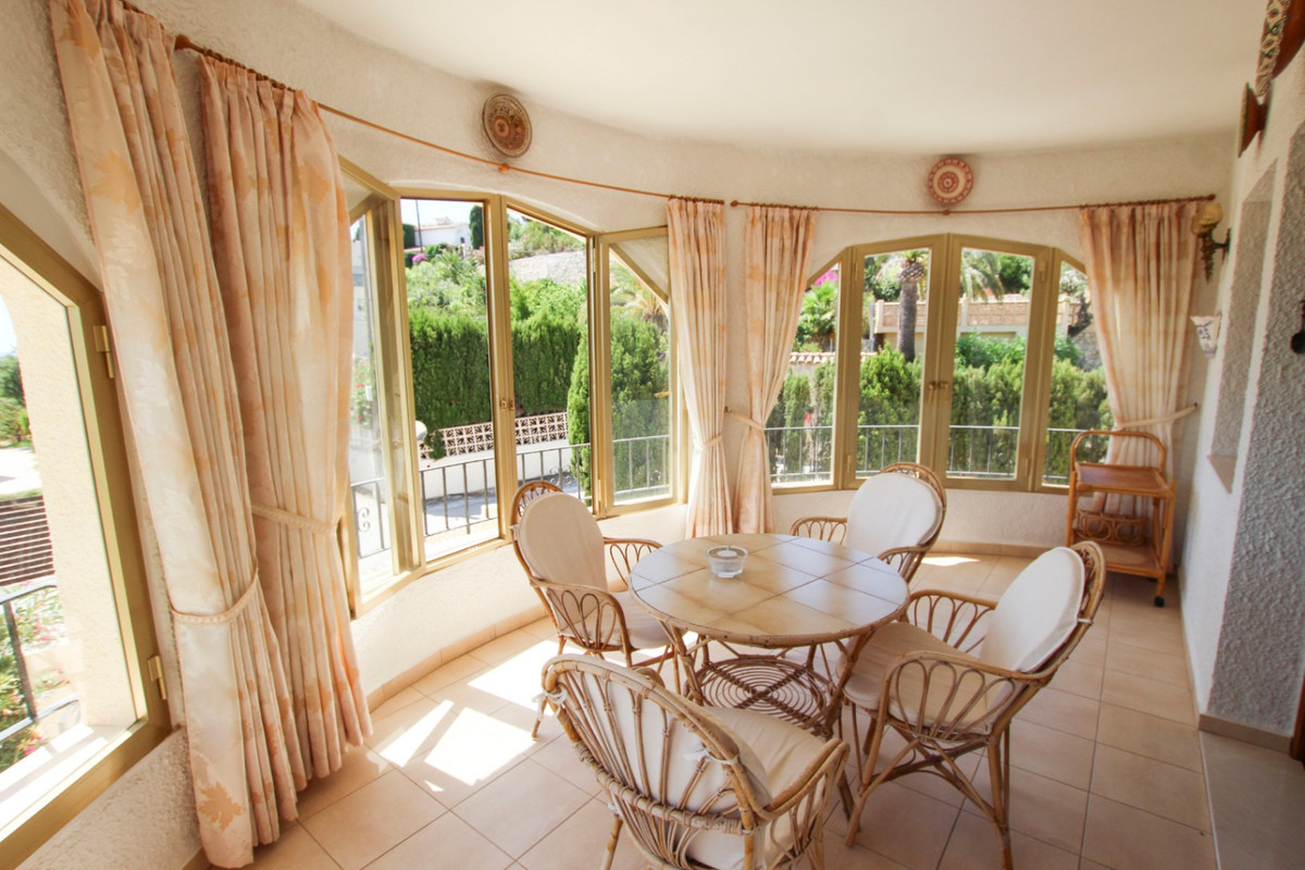 4 Bed Townhouse for sale in Calpe Costa Blanca, Alicante, Spain
